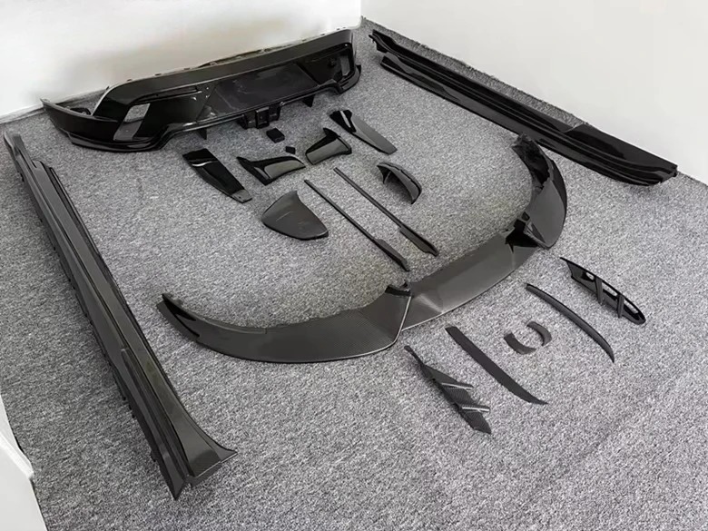 M Style Carbon Body Kit for Taycan With Front Splitter Side Skirt Lips Headlight Cover Diffuse Wing Bumper Vents